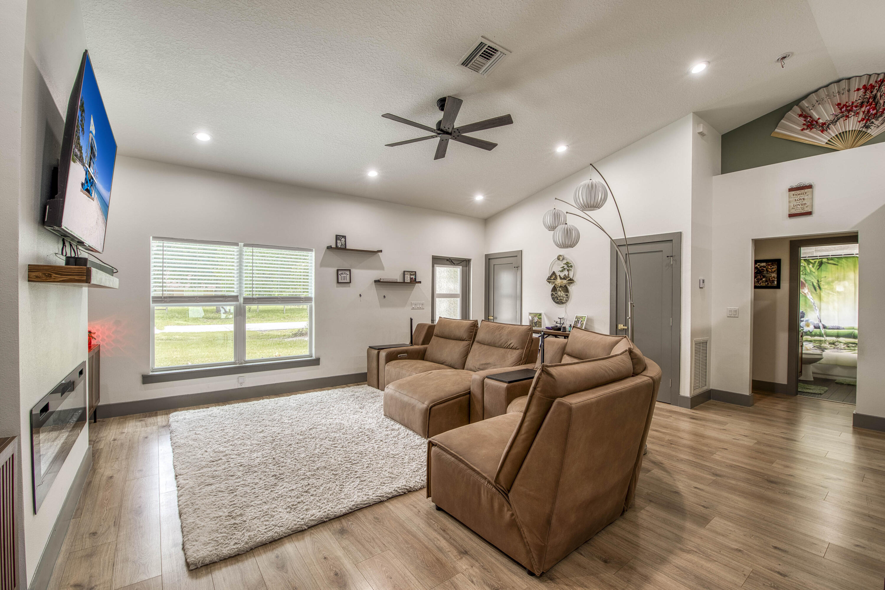 11419 NE 3rd Circle