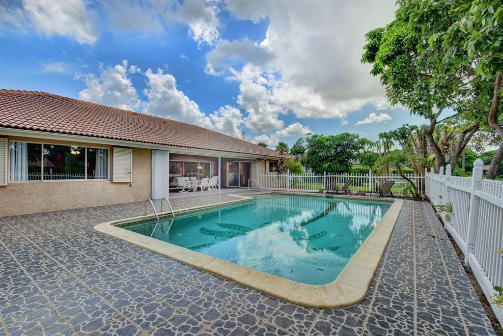 ATLANTIS CITY OF 12 - Residential