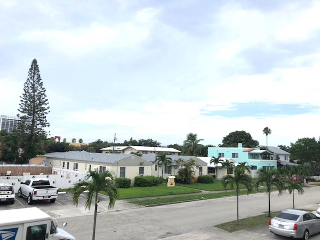 Winter Haven Towers - Residential