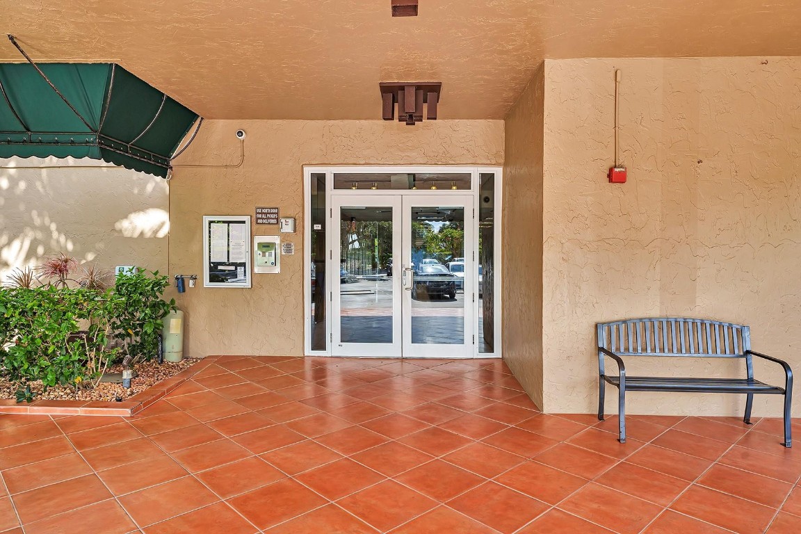 Rio Espana Condominium - Residential