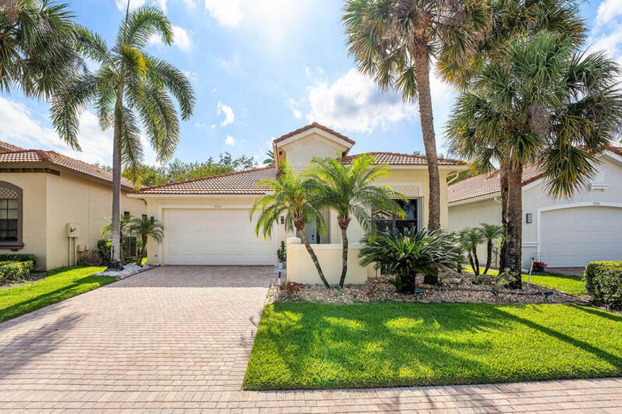 Beautifully remodeled 3 bedroom, 2 full bath single family home w/ nearly 2300 living sq, feet in beautiful Four Seasons, one of Delray Beach's premier gated 55+ communities, This move in ready home has an open floor plan w/ high ceilings throughout. Beautiful chef's kitchen w/ white shaker cabinets, quartz countertops, & new ss appliances. Additional upgrades include a newly renovated guest bathroom w/ frameless shower doors, a new hot water heater, accordion shutters,  a screened in patio, a private laundry room w/ sink & cabinetry, an oversized two car garage, & a large outdoor area (both screened & open area) perfect for entertaining. Four Seasons is a 24/7 gated community w/ resort style amenities. Short drive to Delray Marketplace, beaches, & restaurants, shopping, & Atlantic Ave.