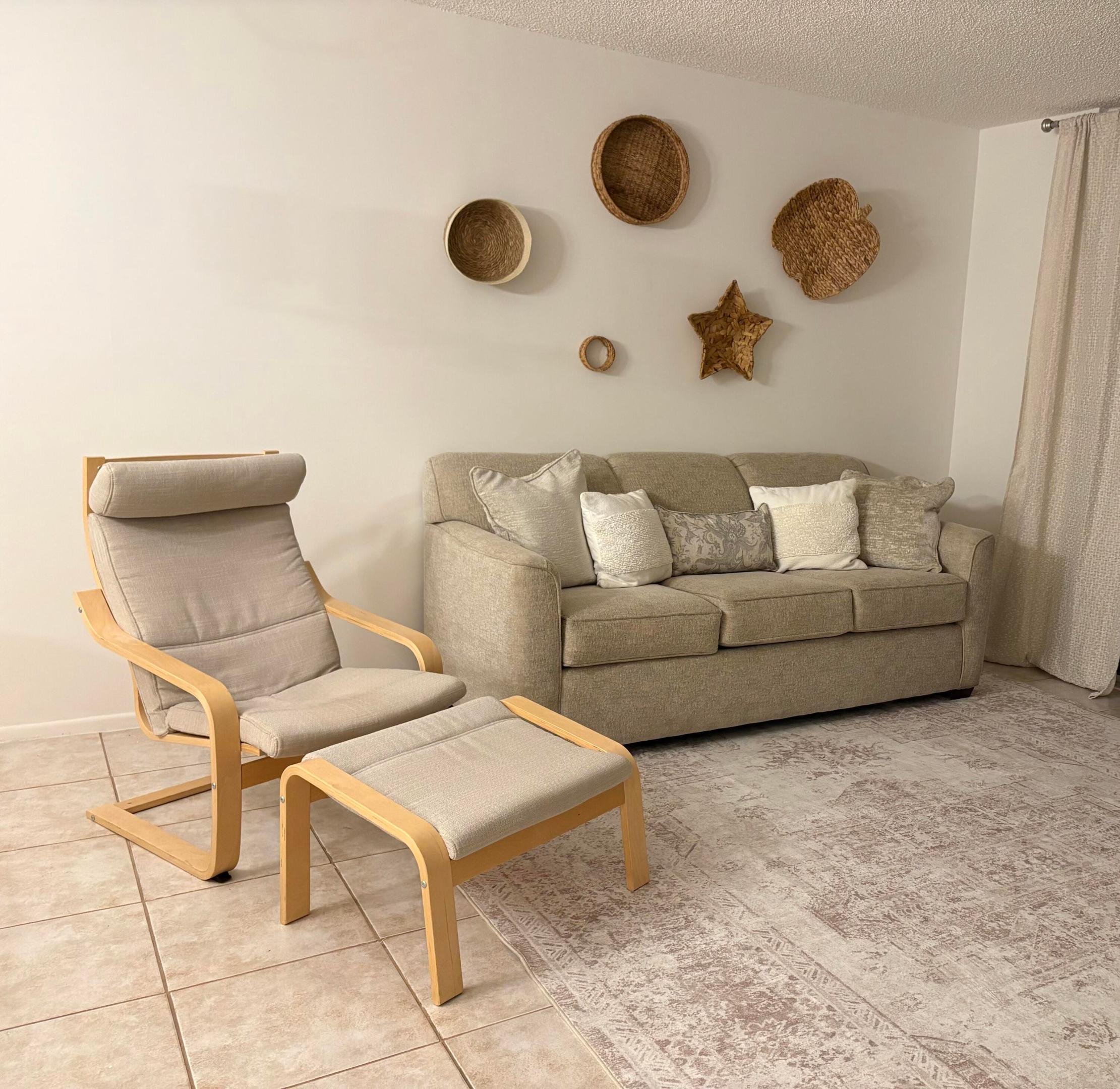 CYPRESS CHASE CONDO NO 7 - Residential