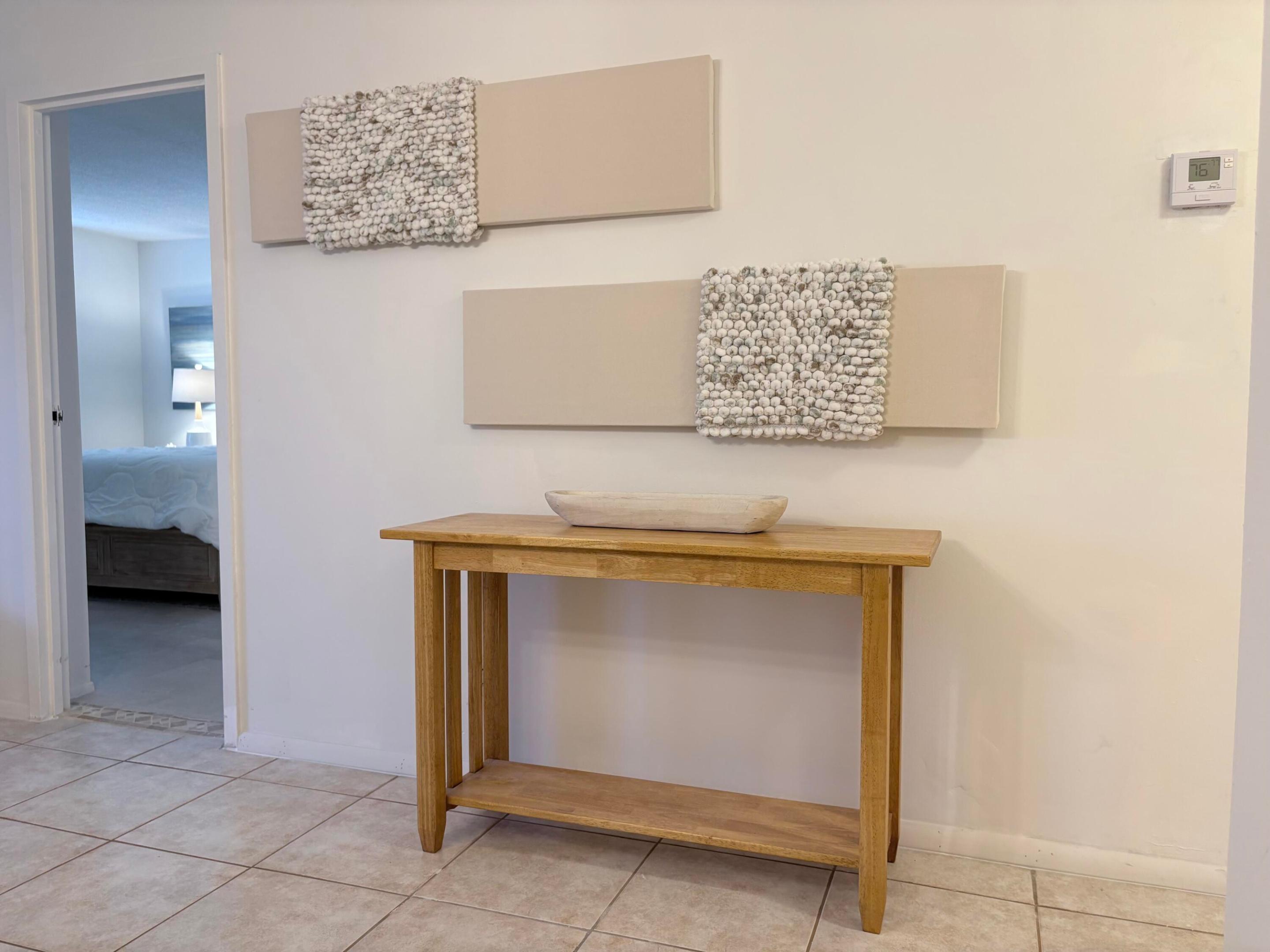 CYPRESS CHASE CONDO NO 7 - Residential