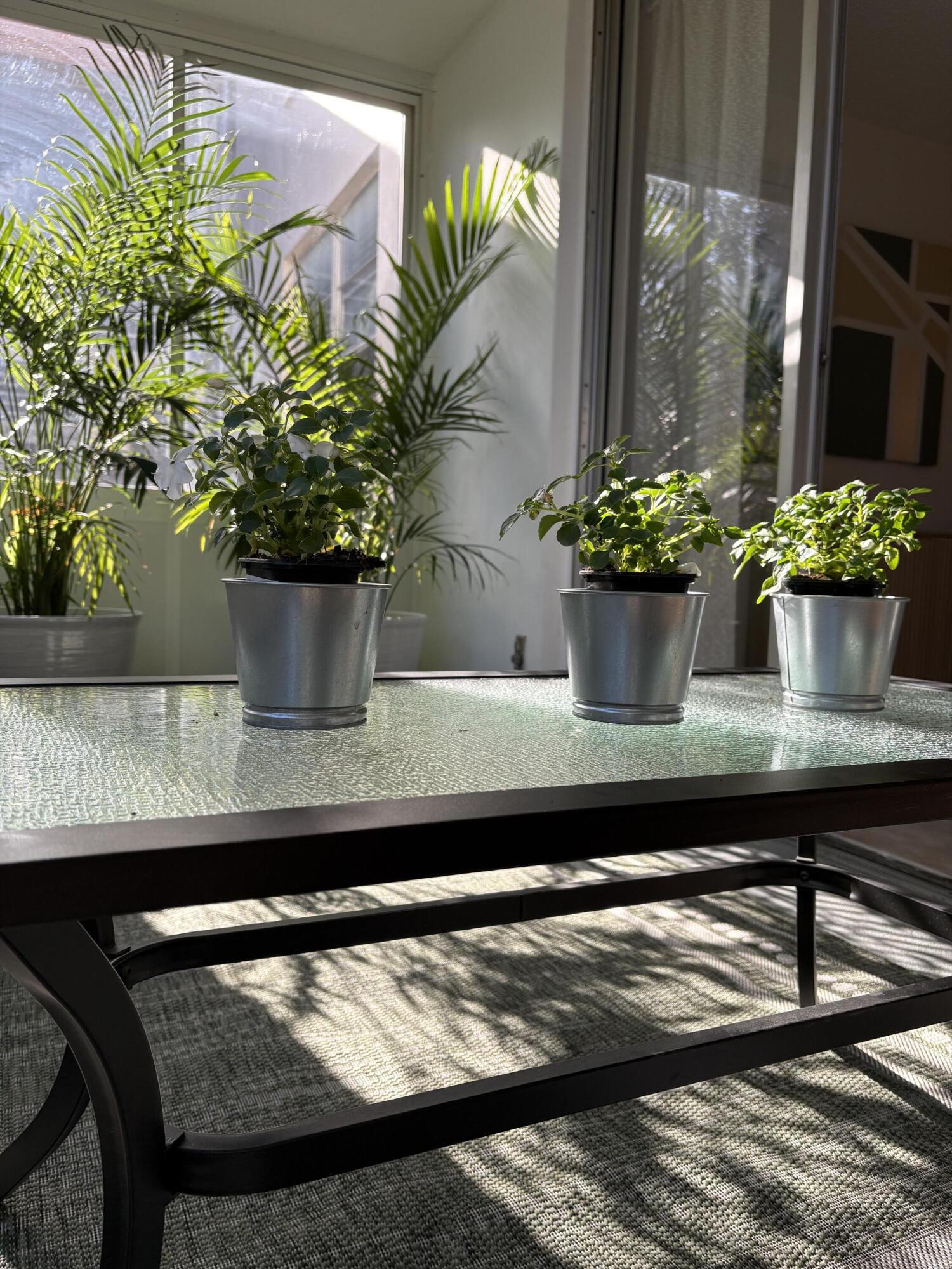 CYPRESS CHASE CONDO NO 7 - Residential