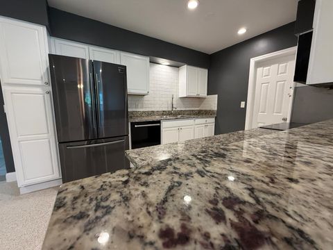 140 Date Palm Drive Lake Park FL 33403