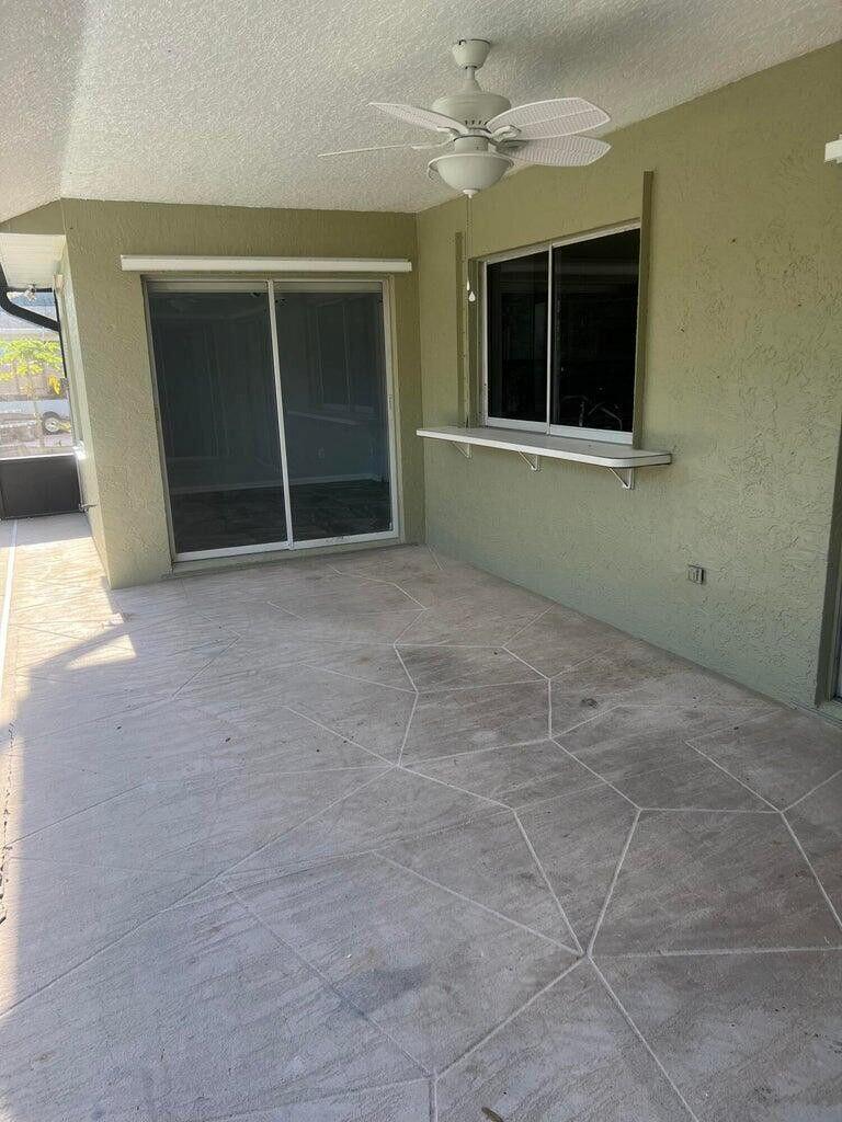PORT ST LUCIE SECTION 3 - Residential Lease