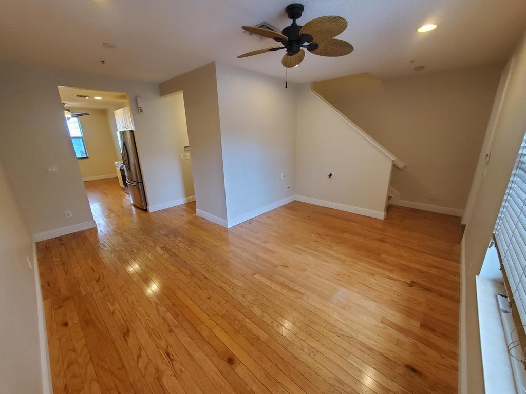 Photo of 4329 PARKSIDE Drive, Jupiter, FL 33458 (MLS # B26072843)