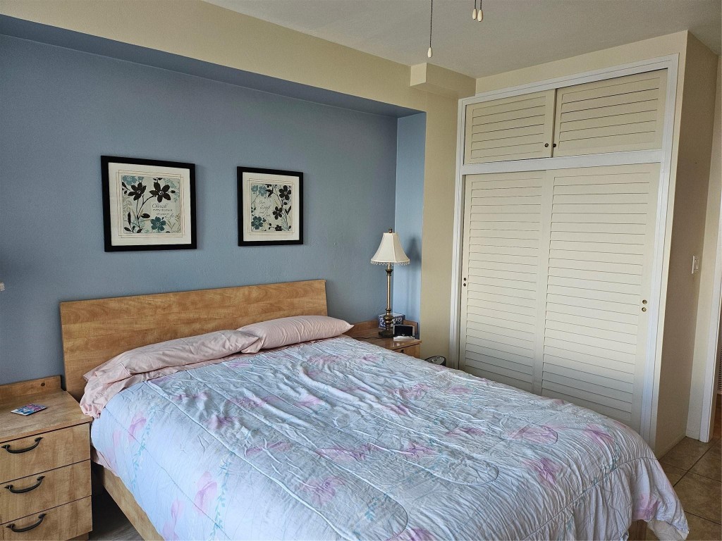 CORAL RIDGE TOWER - Residential