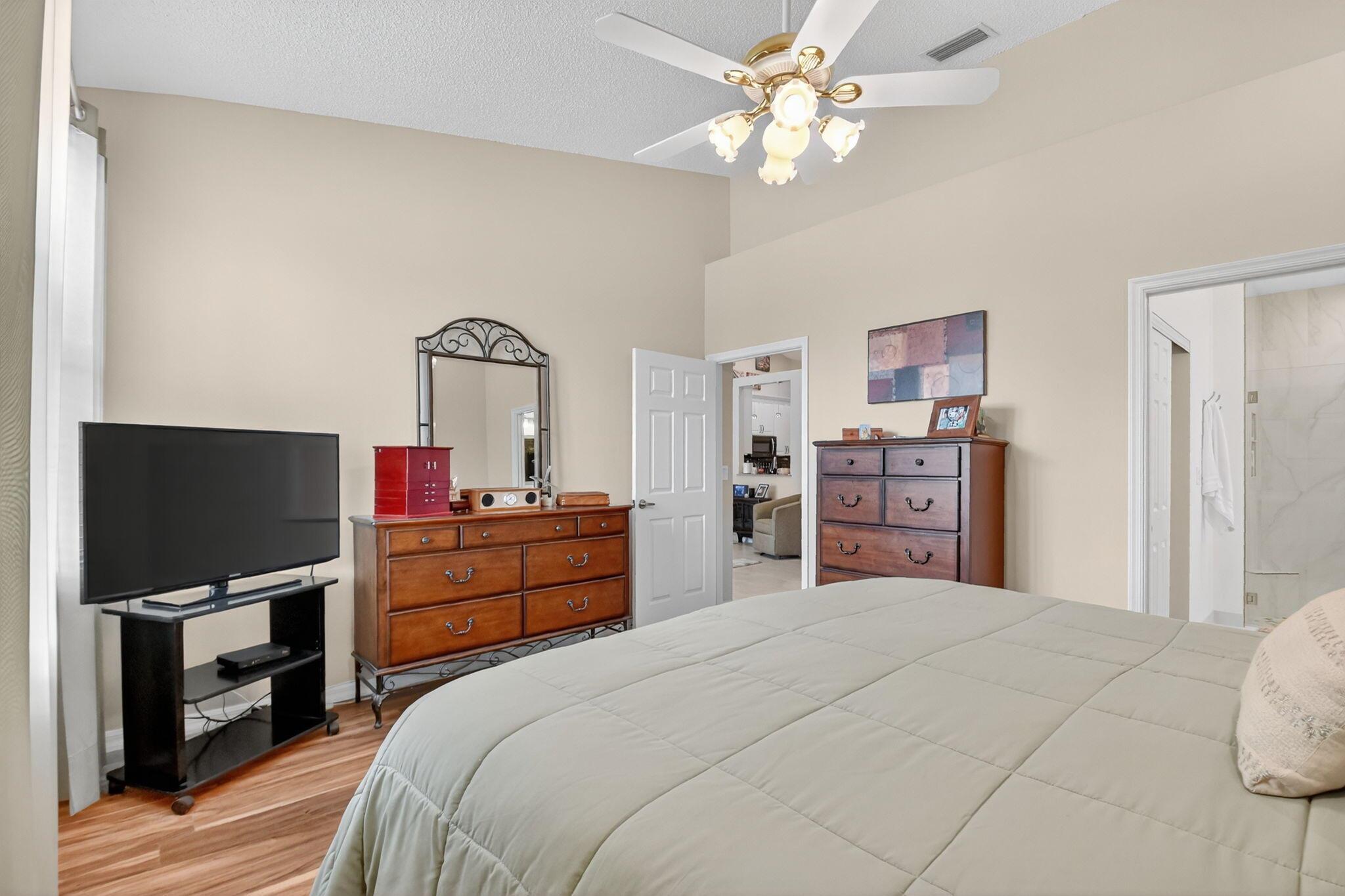 FLORAL LAKES PH 3 AND 4 - Residential