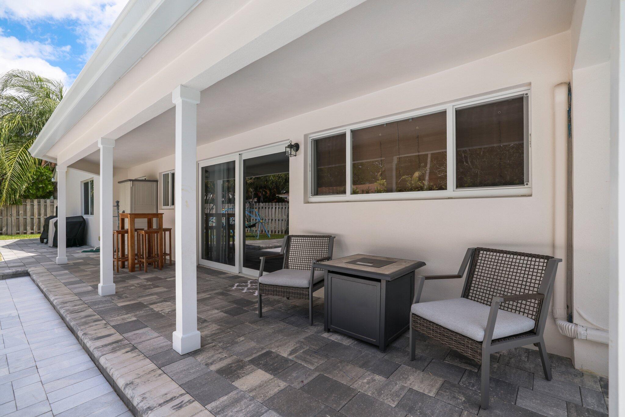 VENETIAN ISLES 3RD SEC - Residential