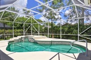 SUGAR POND MANOR - Residential