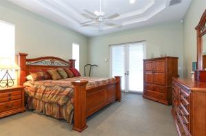 SUGAR POND MANOR - Residential