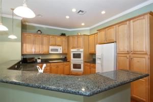 SUGAR POND MANOR - Residential