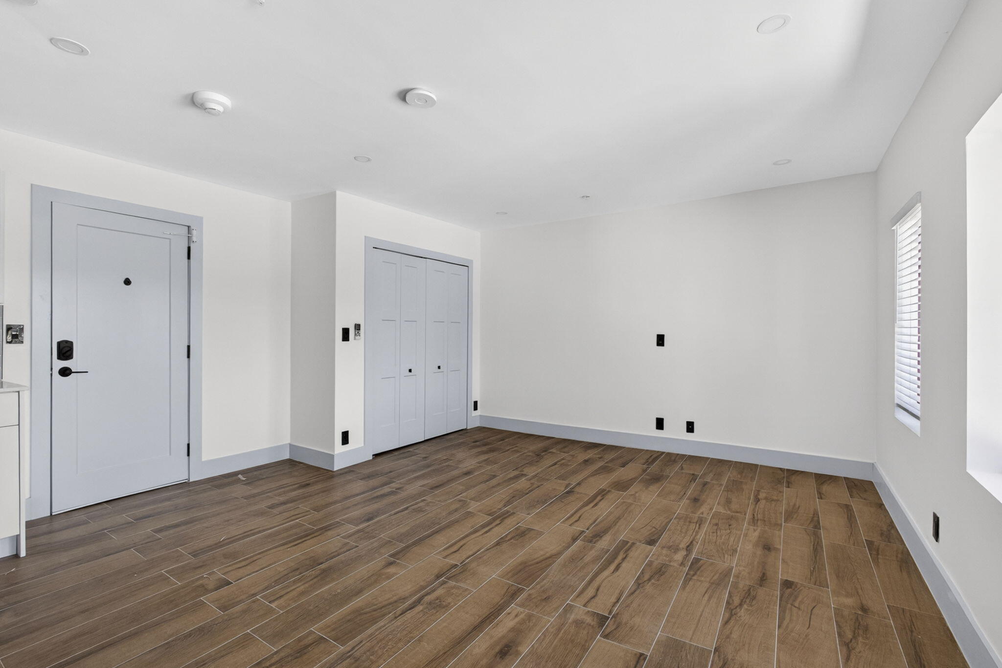 BETHESDA PARK - Residential Lease