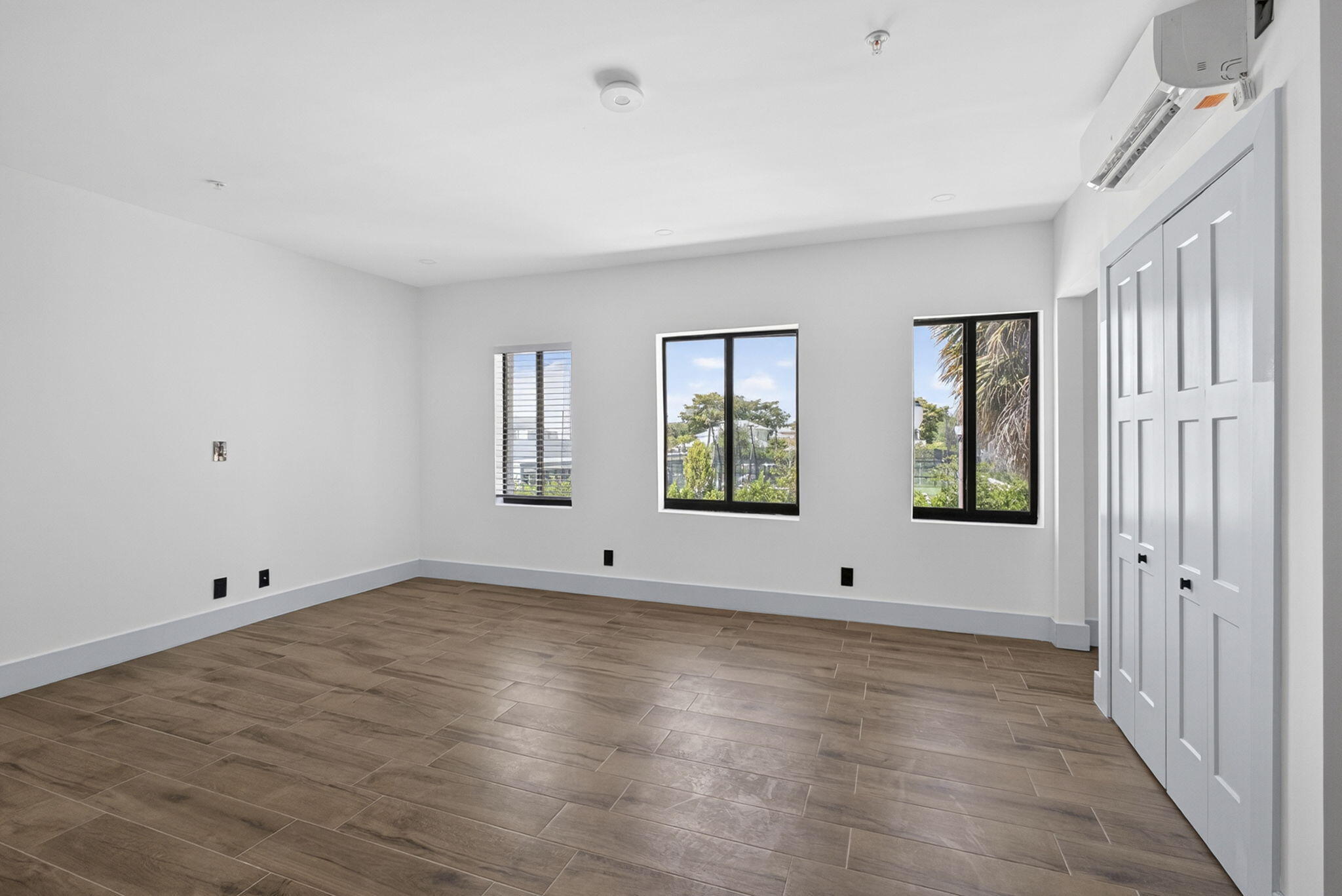 BETHESDA PARK - Residential Lease