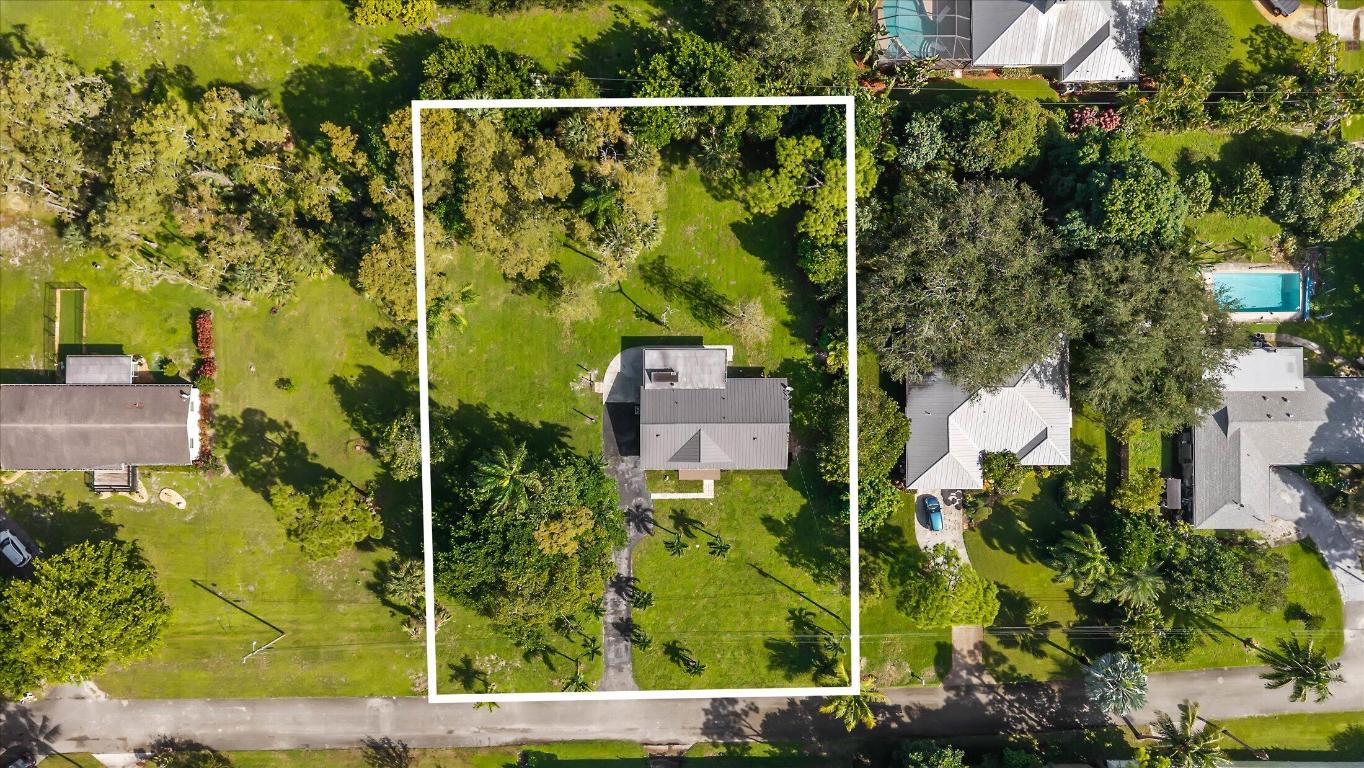 SQUARE LAKE SCHOOL - Residential