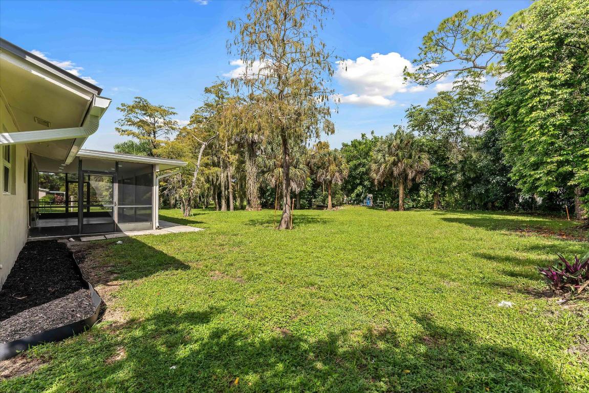 SQUARE LAKE SCHOOL - Residential