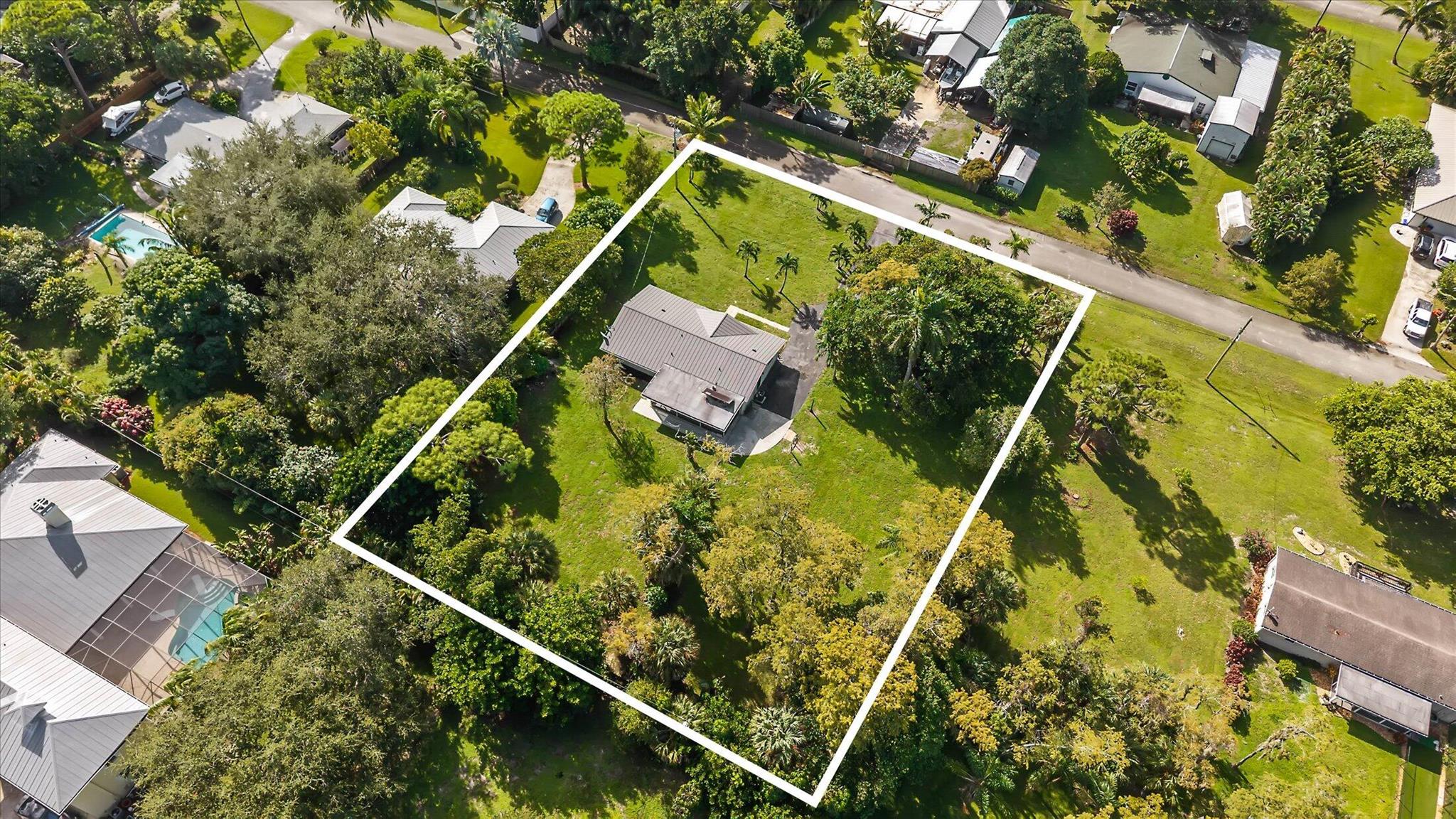 SQUARE LAKE SCHOOL - Residential