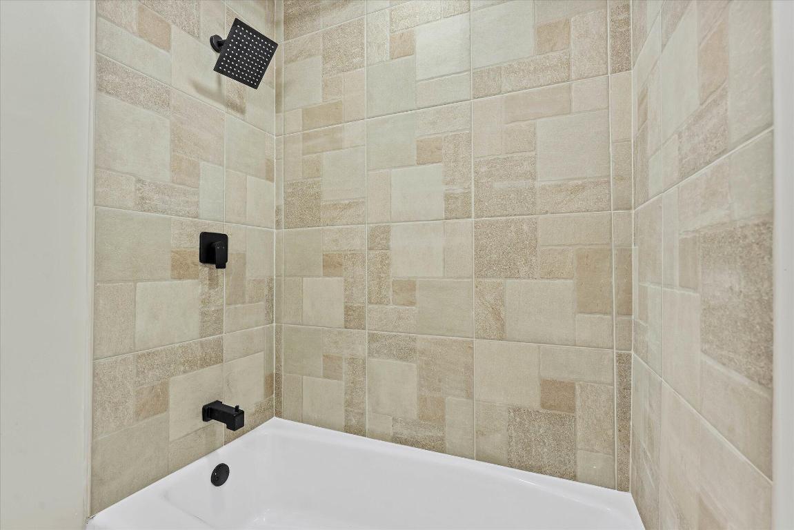 SQUARE LAKE SCHOOL - Residential