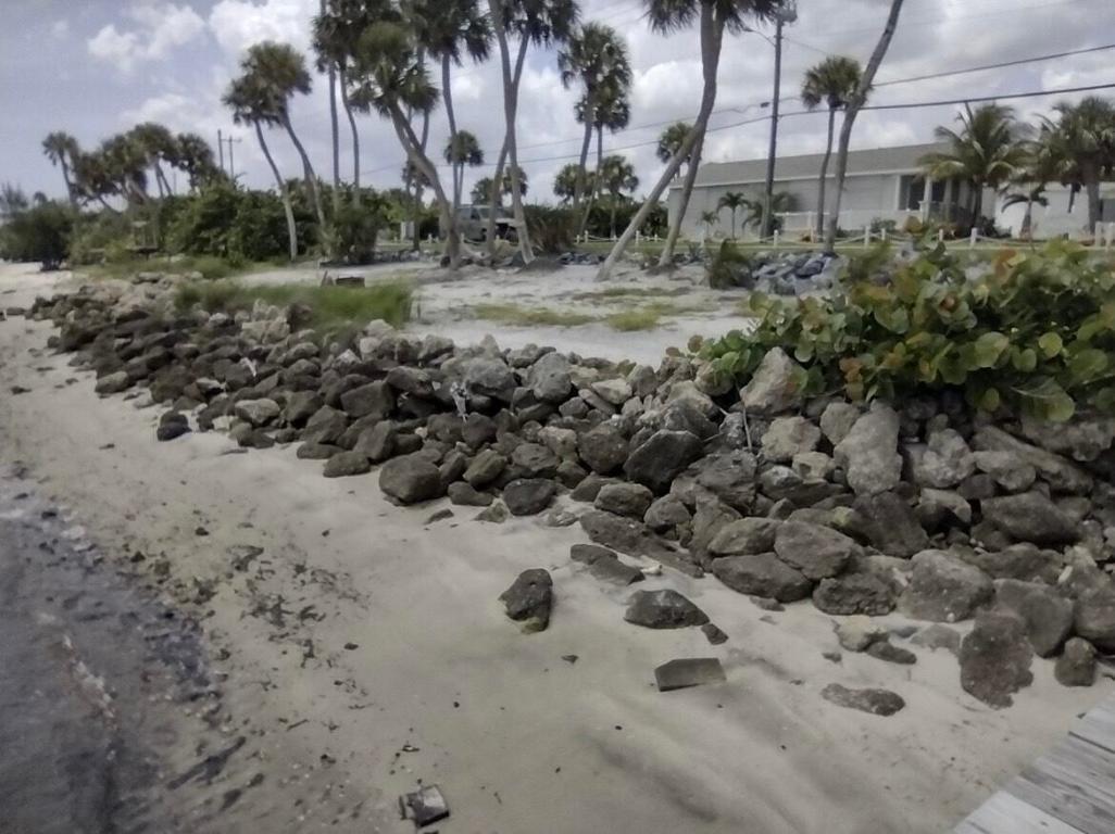 RESUBDIVISION OF 9/10-37-41 - Residential