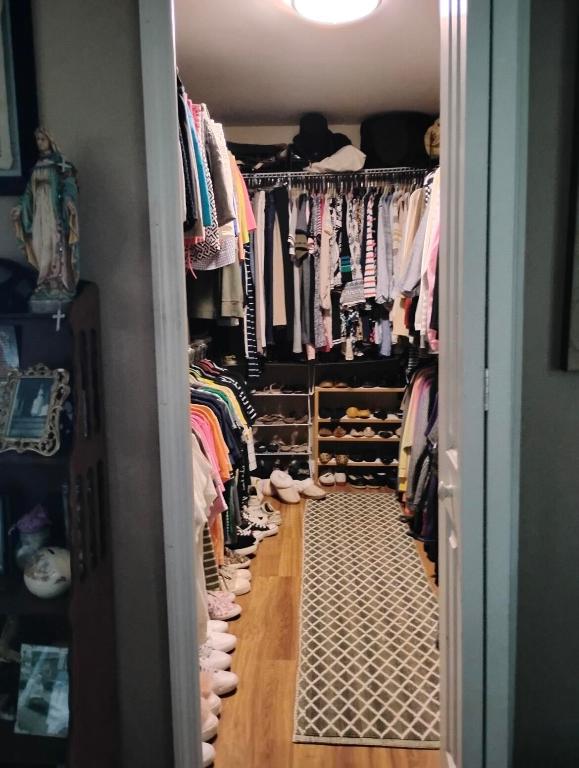 RESUBDIVISION OF 9/10-37-41 - Residential