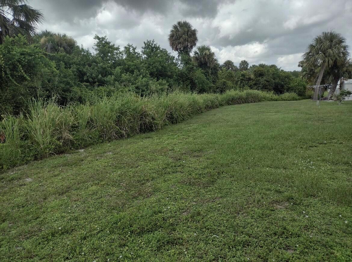RESUBDIVISION OF 9/10-37- - Residential