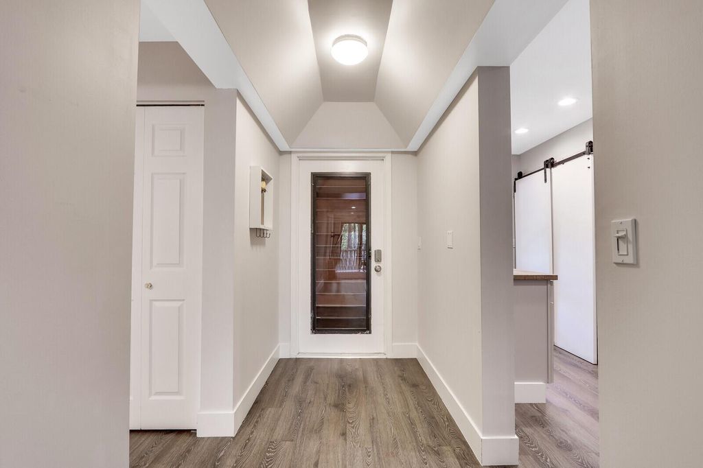 Photo of 133 Brackenwood Road, Palm Beach Gardens, FL 33418 (MLS # R11028391)