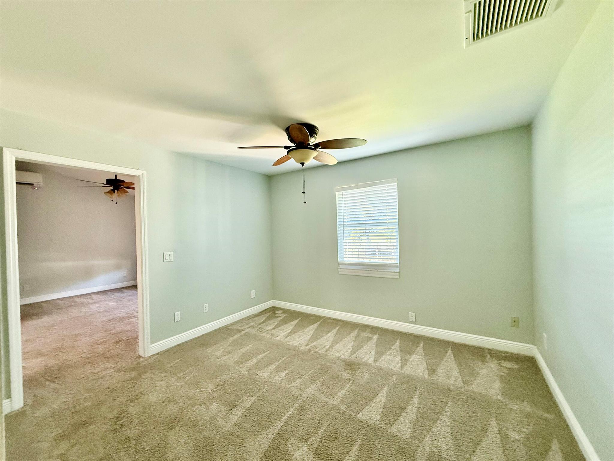 FOX RUN - Residential Lease