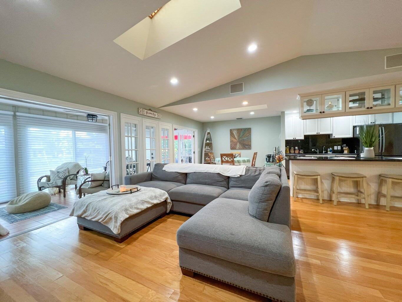 FOX RUN - Residential Lease