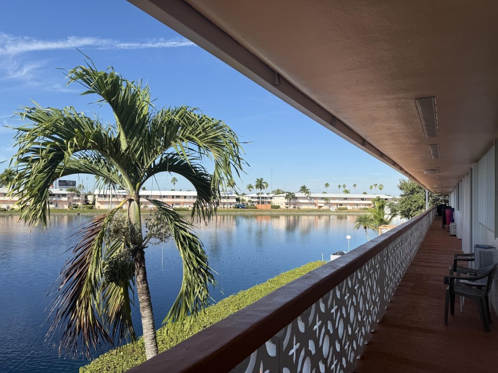 ROLEN LAKE - Residential