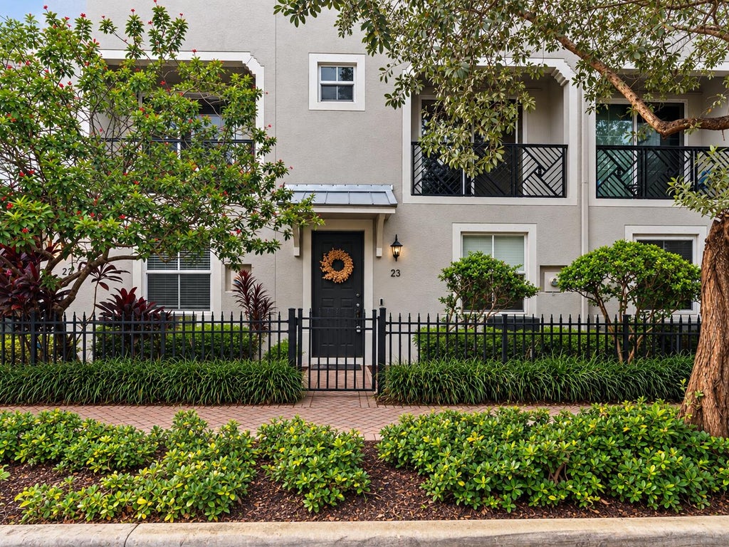 Photo of 23 NW 4TH Avenue, Delray Beach, FL 33444 (MLS # B26080367)