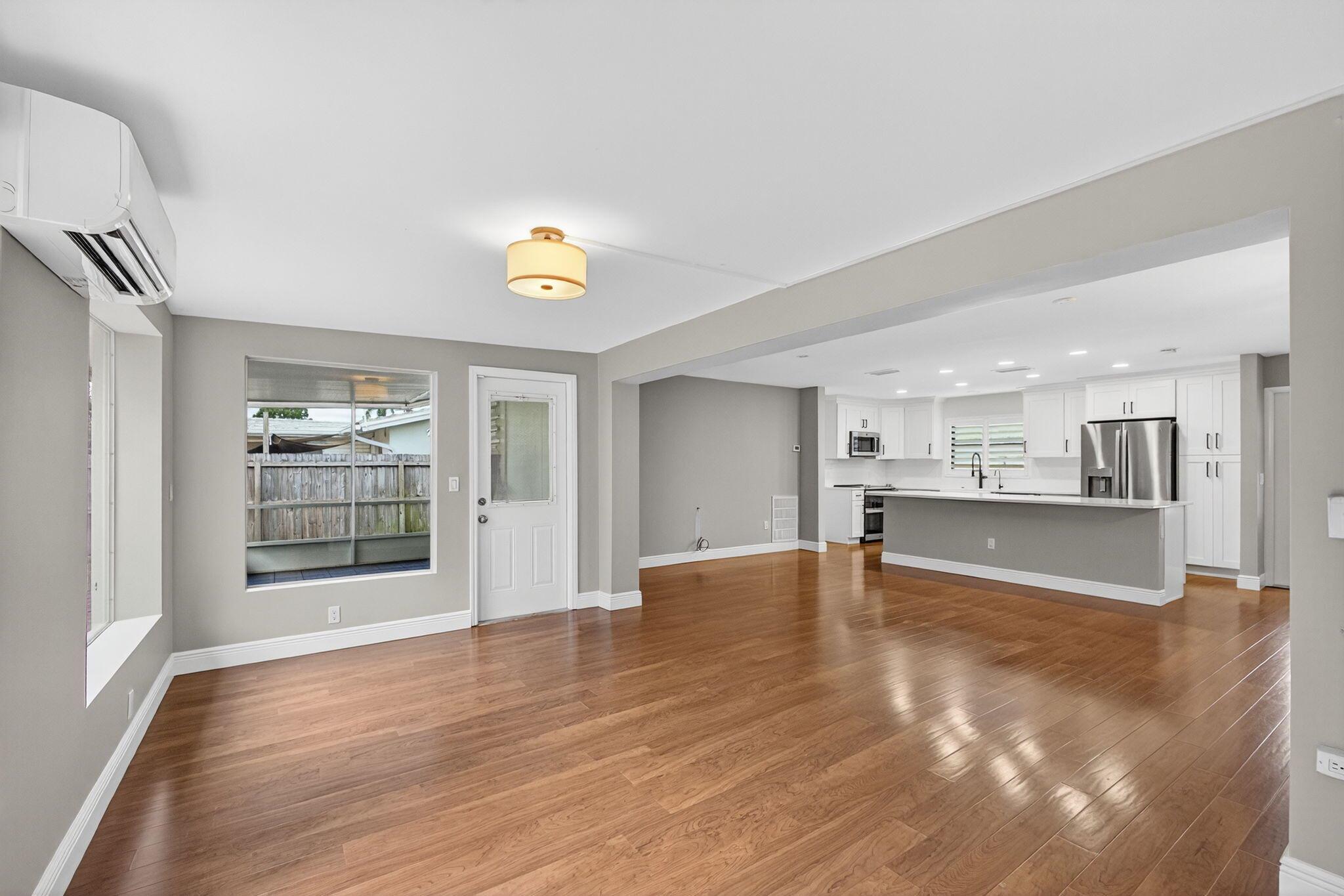 PALM BEACH GARDENS 6 - Residential