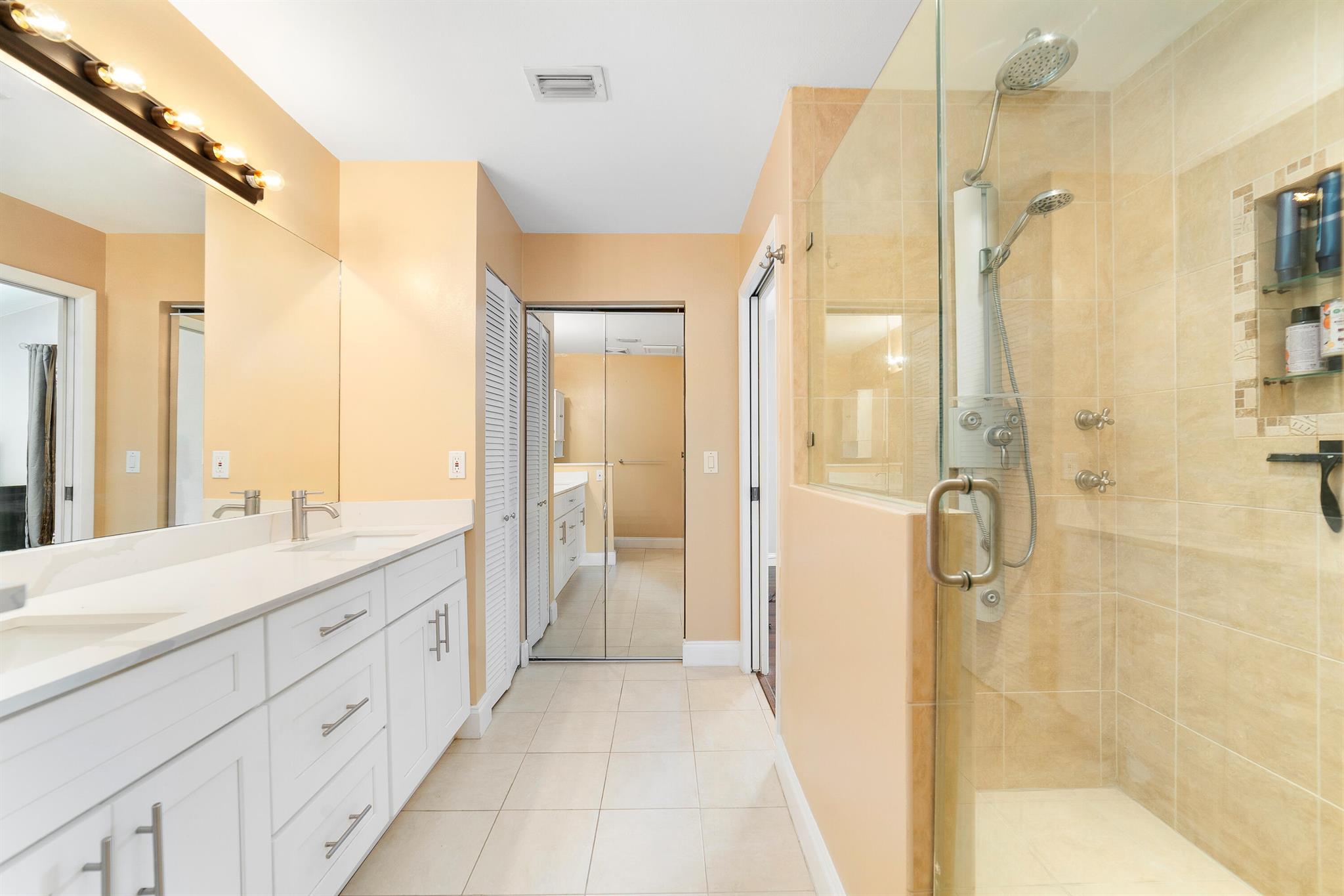 HOLIDAY SPRINGS EAST - Residential