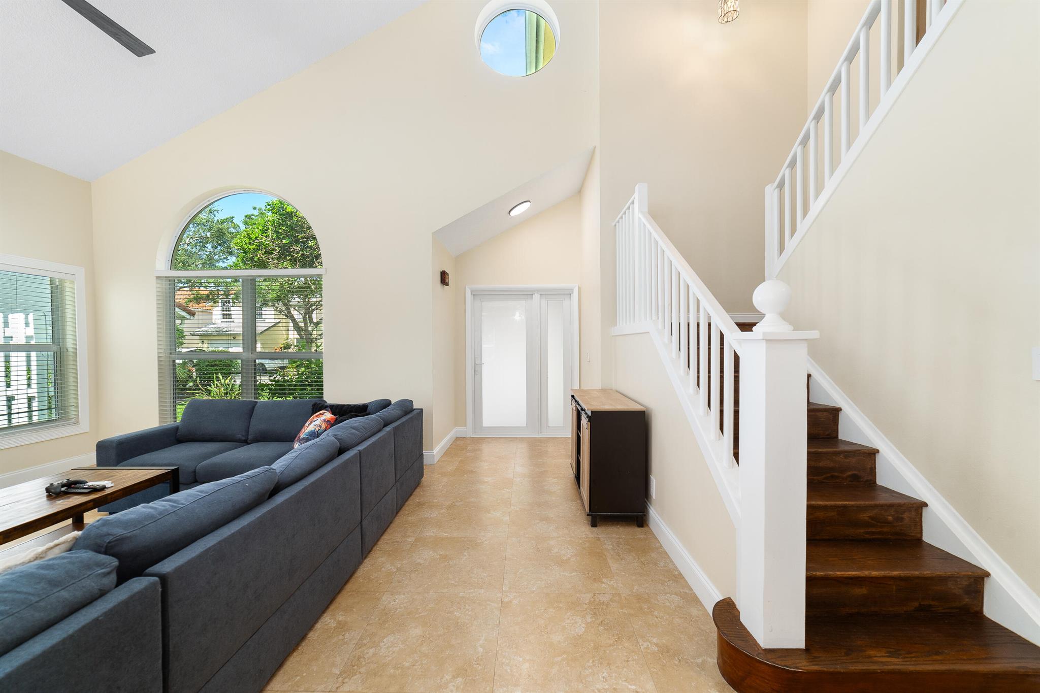 2890 NW 69th Avenue