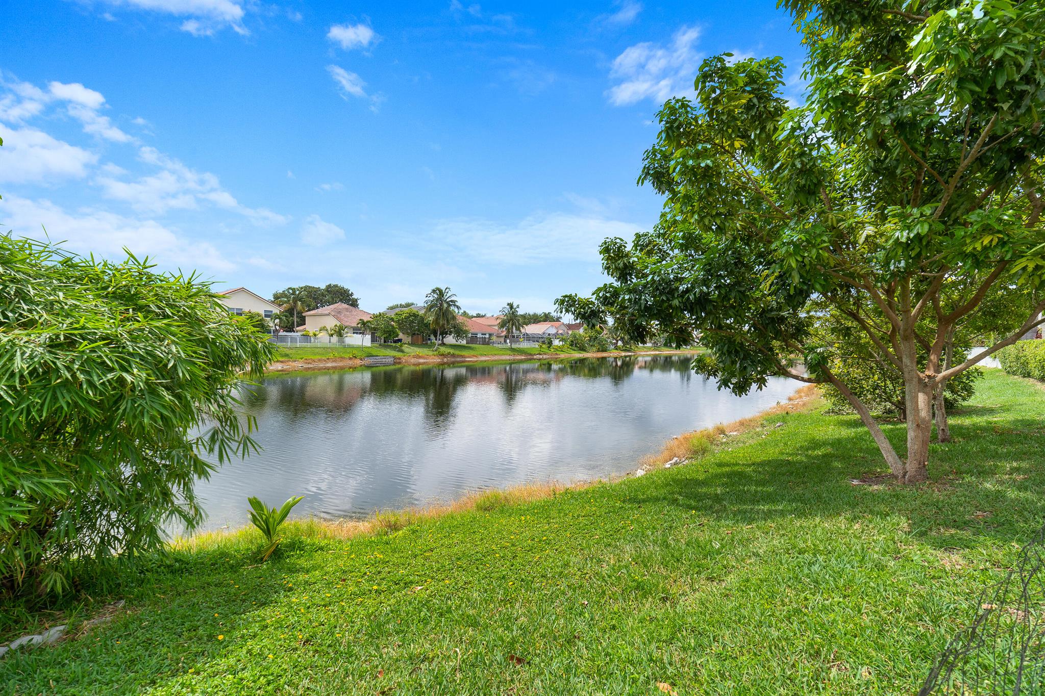 HOLIDAY SPRINGS EAST - Residential