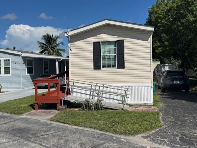 EVERGLADES LAKES - Residential