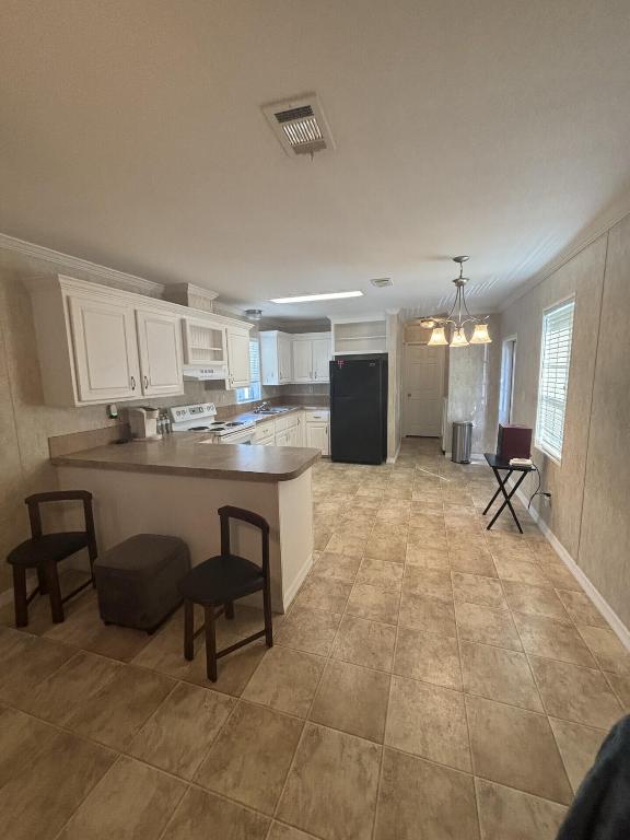 EVERGLADES LAKES - Residential