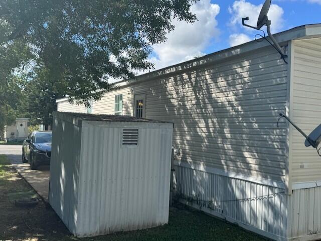 EVERGLADES LAKES - Residential