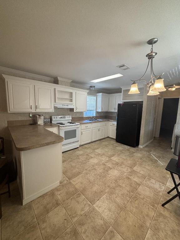 EVERGLADES LAKES - Residential