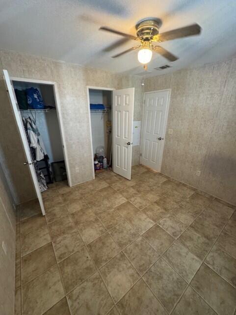 EVERGLADES LAKES - Residential