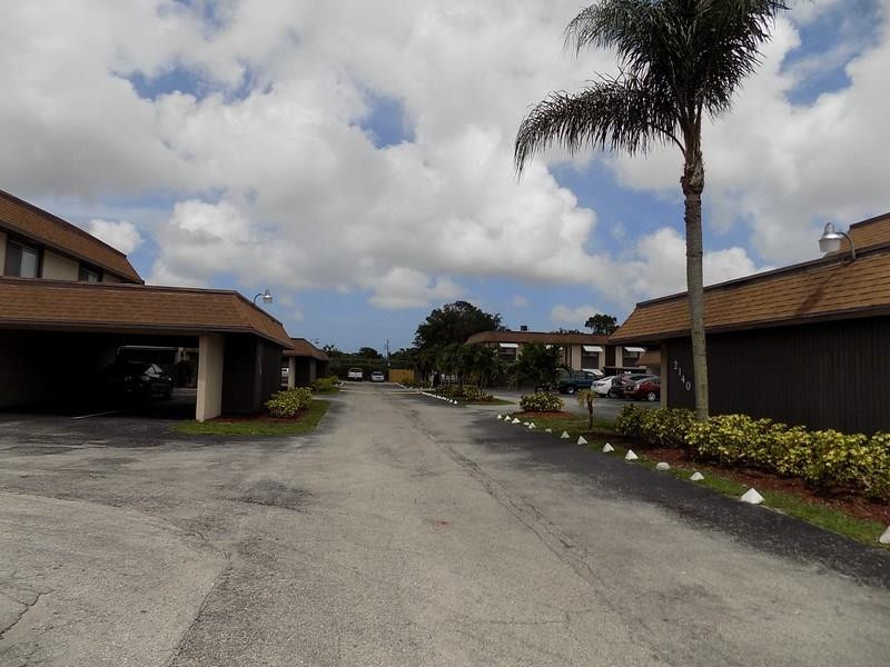 Quail Hollow - Residential