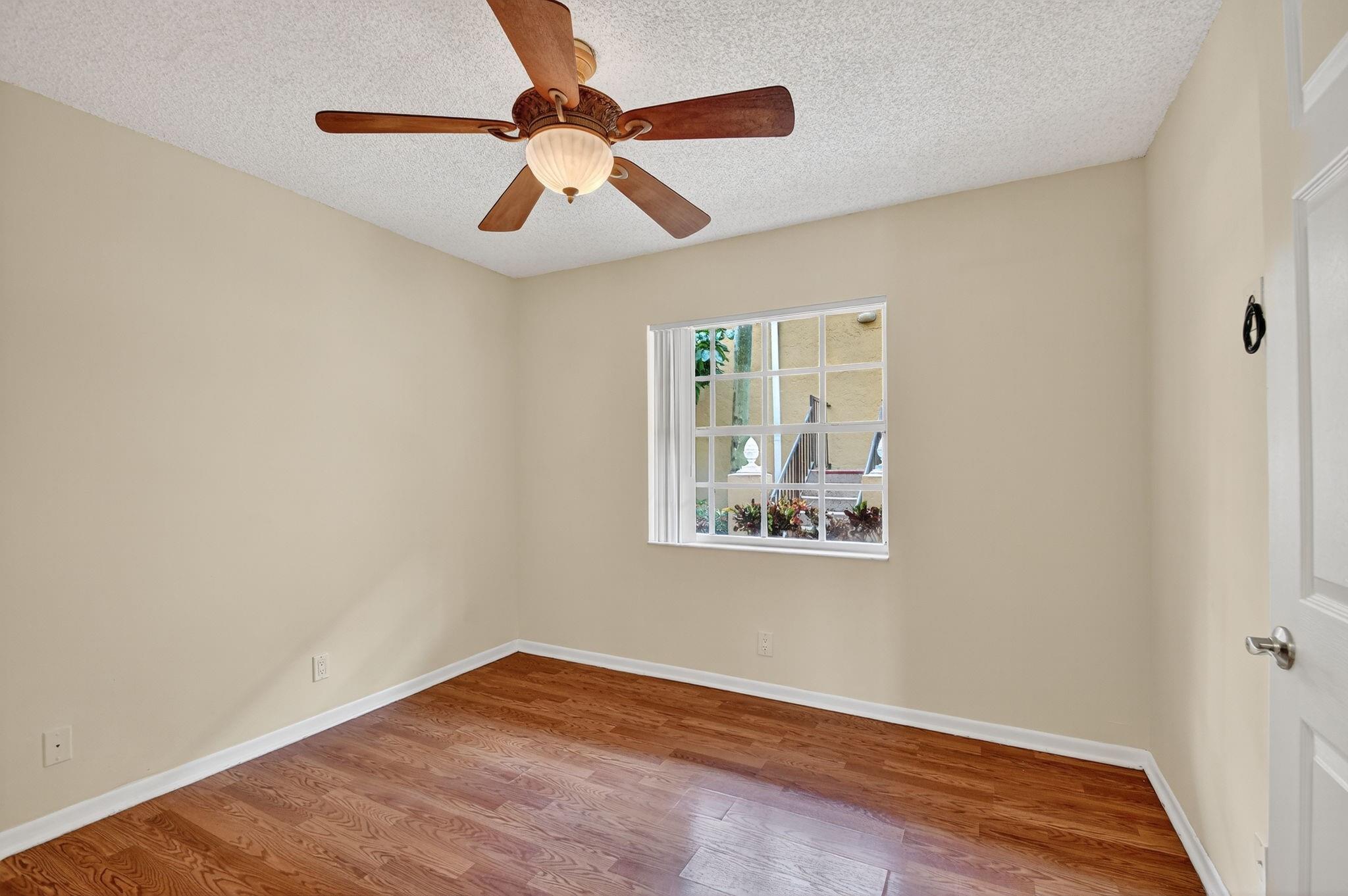 Bay Reach Condo - Residential Lease