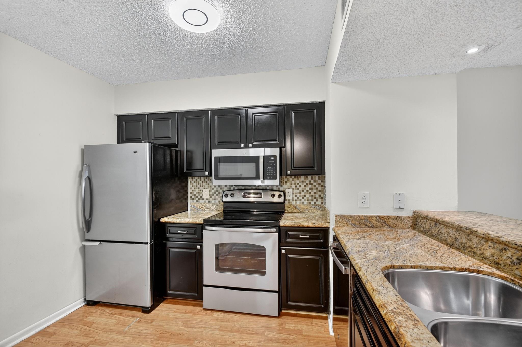 Bay Reach Condo - Residential Lease