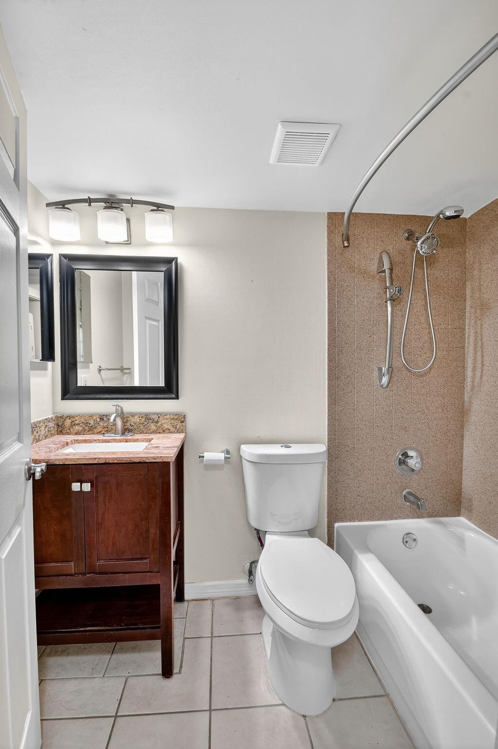 Bay Reach Condo - Residential Lease