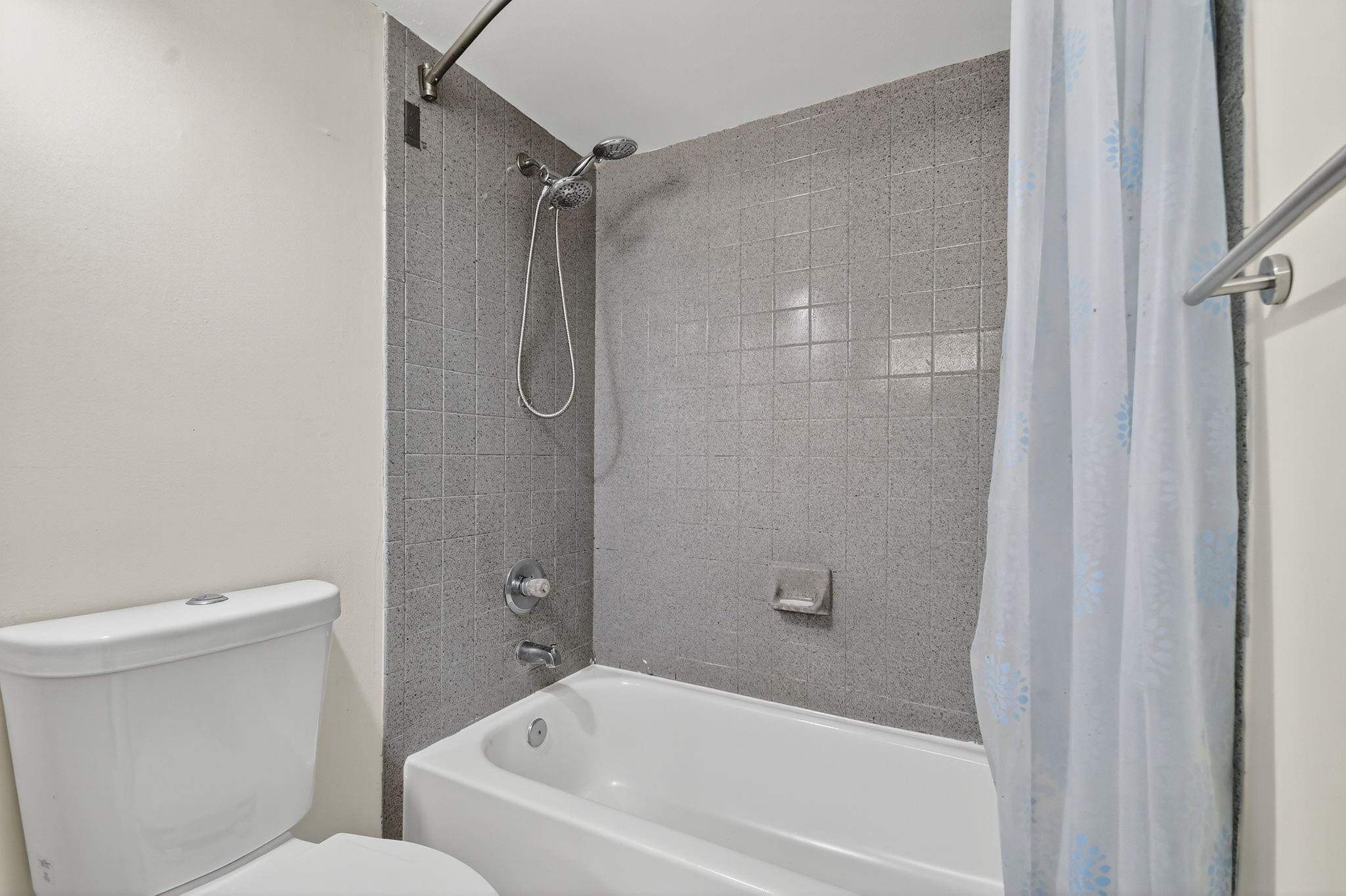 Bay Reach Condo - Residential Lease