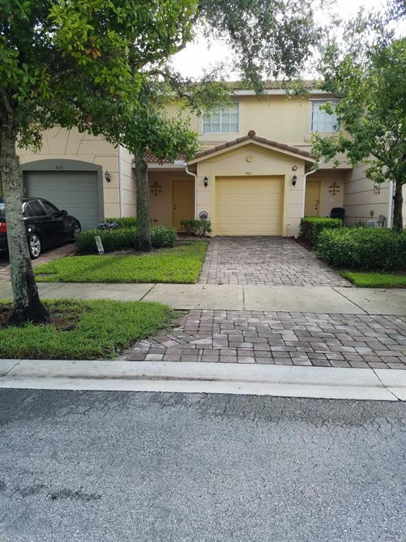 2 BR 2.5BA townhouse. Newly renovated kitchen with Quartzite countertops and all new stainless steel appliances. Laminate flooring in living area and master. Newly renovated master bath with Quartzite vanities. Great location with close access to I-95 and the FLA Turnpike. Close to schools and shopping. HOA application fee is $75.00 Plus $50 fee per indivdual over 18. First and last rent and $1000 security deposit. Pet fee is $150. A-rated Martin County.