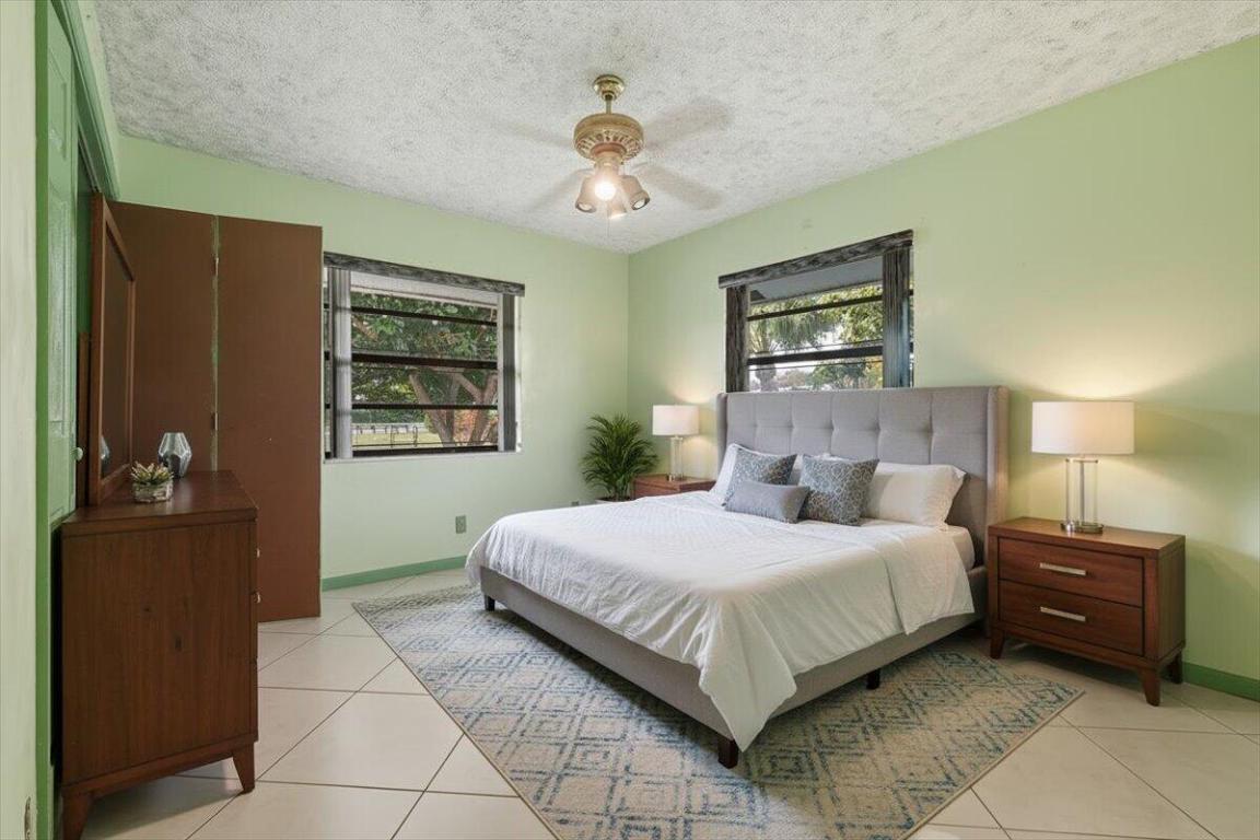 PINE RIDGE - Residential