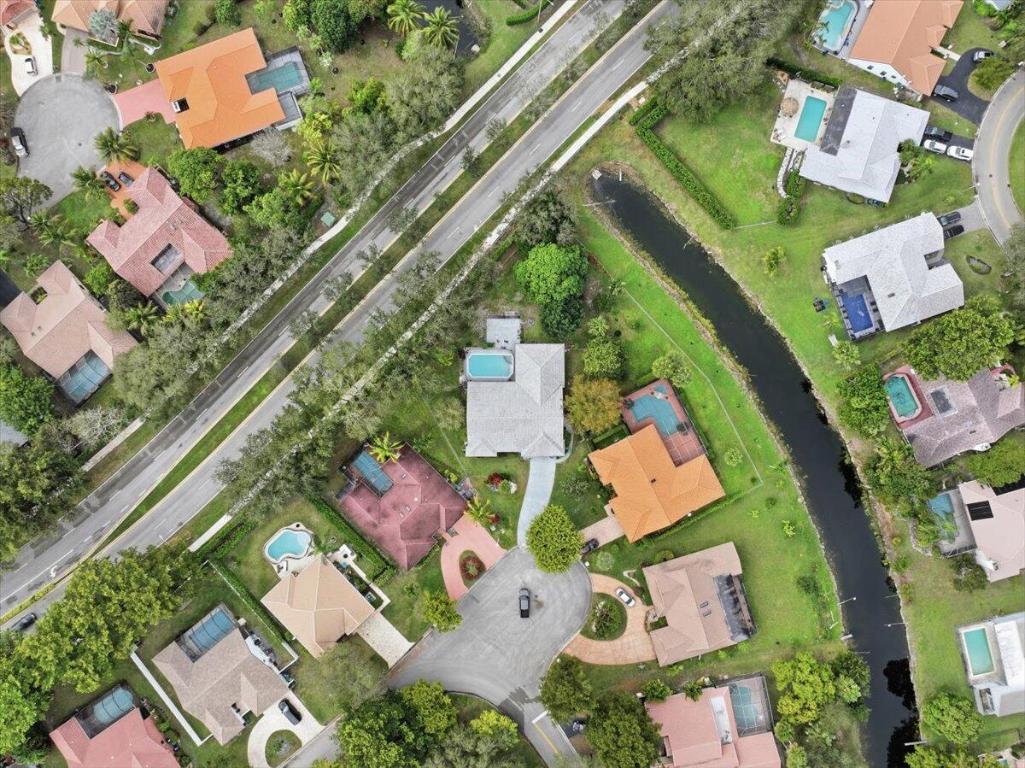 PINE RIDGE - Residential