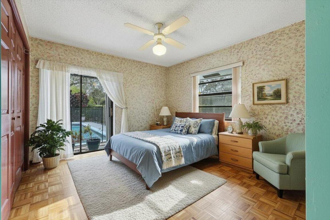 PINE RIDGE - Residential