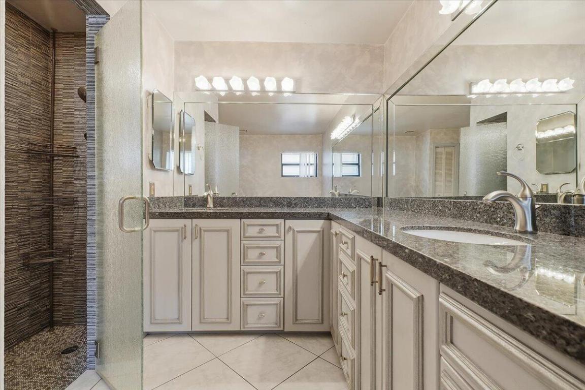 PINE RIDGE - Residential